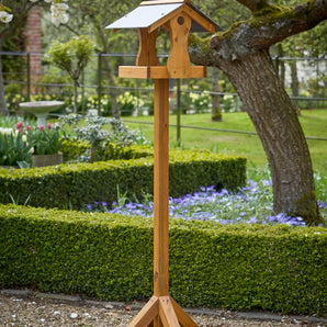 Tom Chambers Clover Bird Table